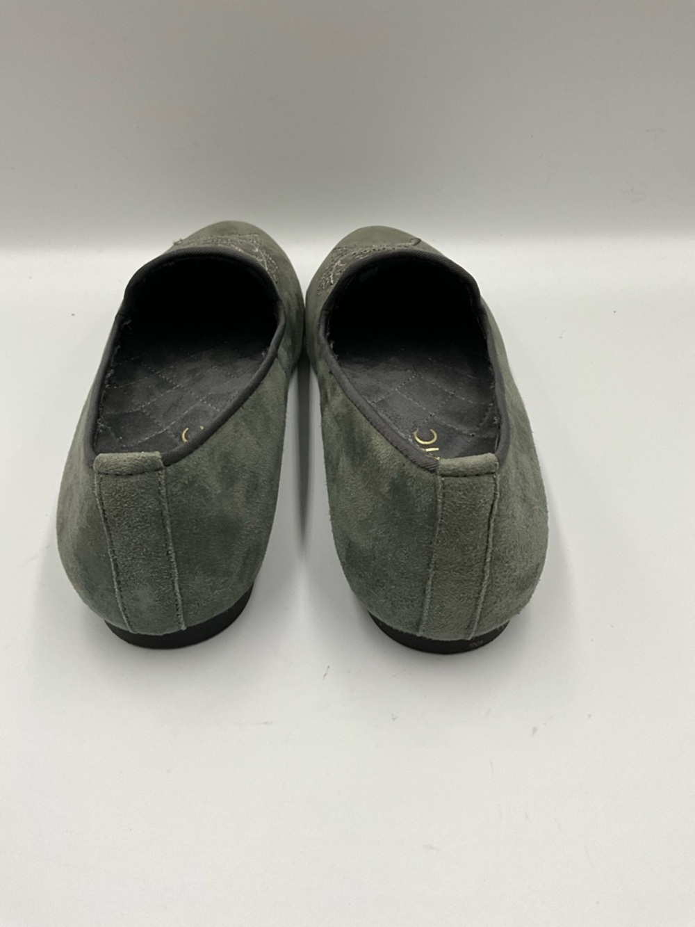 Vionic Loafers Size 6.5 Olive Green Suede Embroidered Loafers - Picture 5 of 6